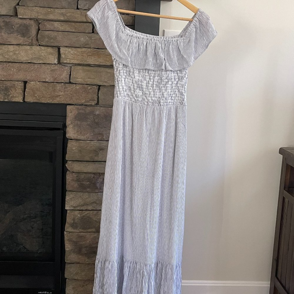Abercrombie and Fitch Maxi Dress